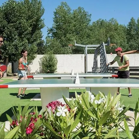 Parque de Campismo Mh 639 6 à 7 Personnes équipé Climatisé 4 étoiles Le Bois Dormant *